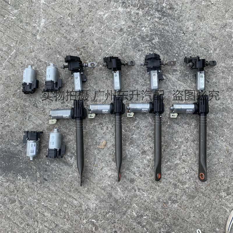 奔驰a200gla座椅电机调节马达