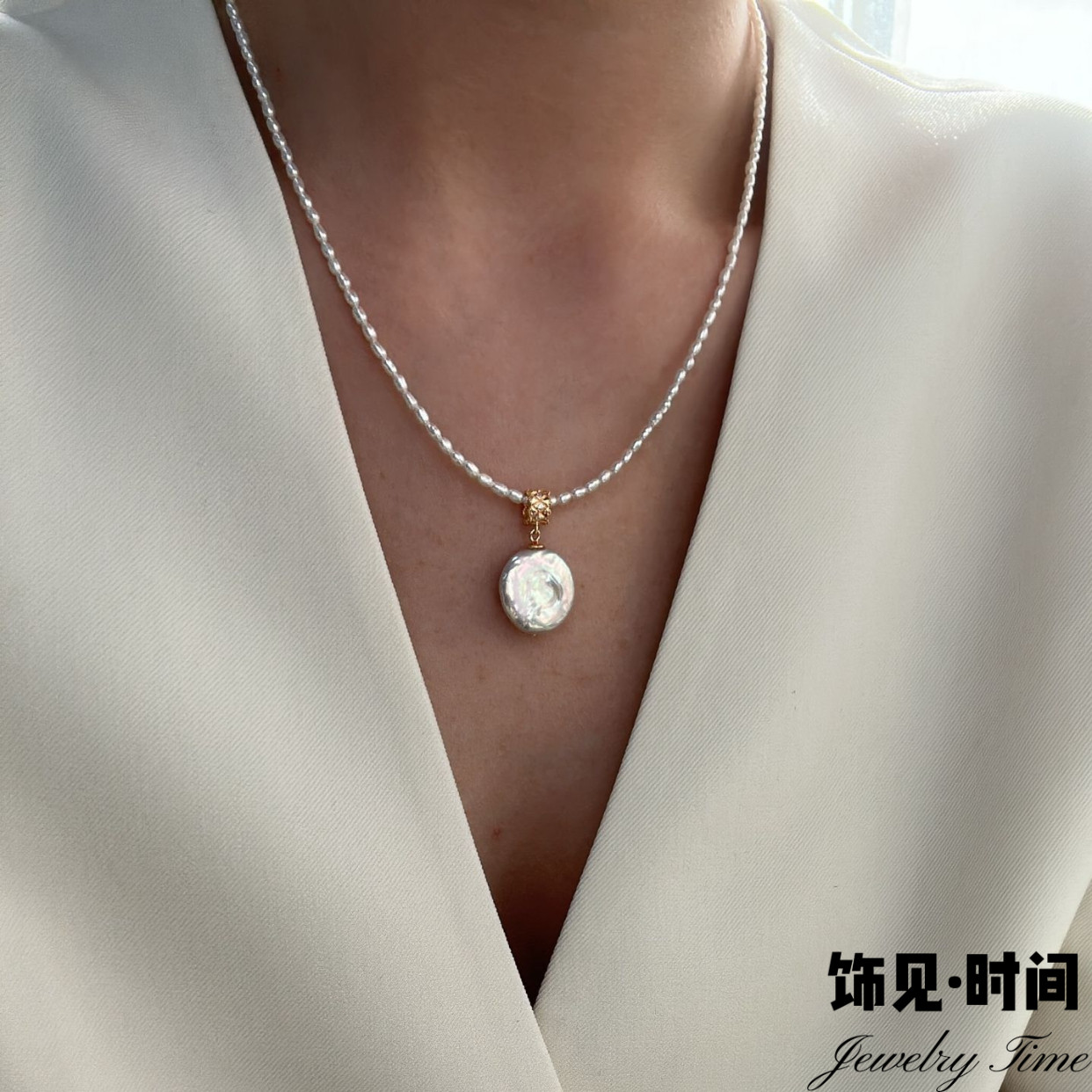 日韩简约高级感天然巴洛克圆片珍珠项链通勤精致锁骨链S925银颈饰