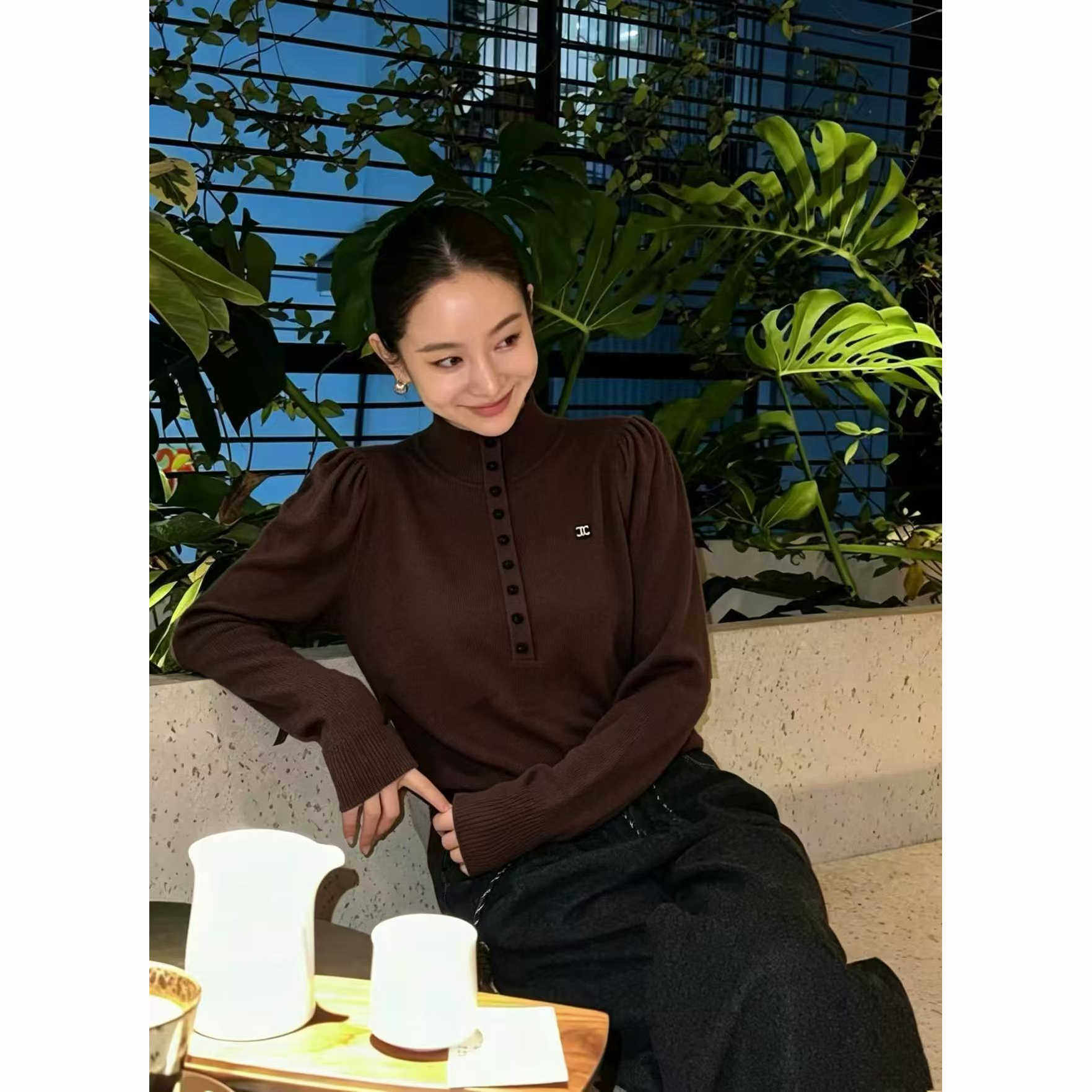 法式灯笼袖内搭羊毛打底衫女半开高领纽扣针织衫秋冬通勤百搭毛衣