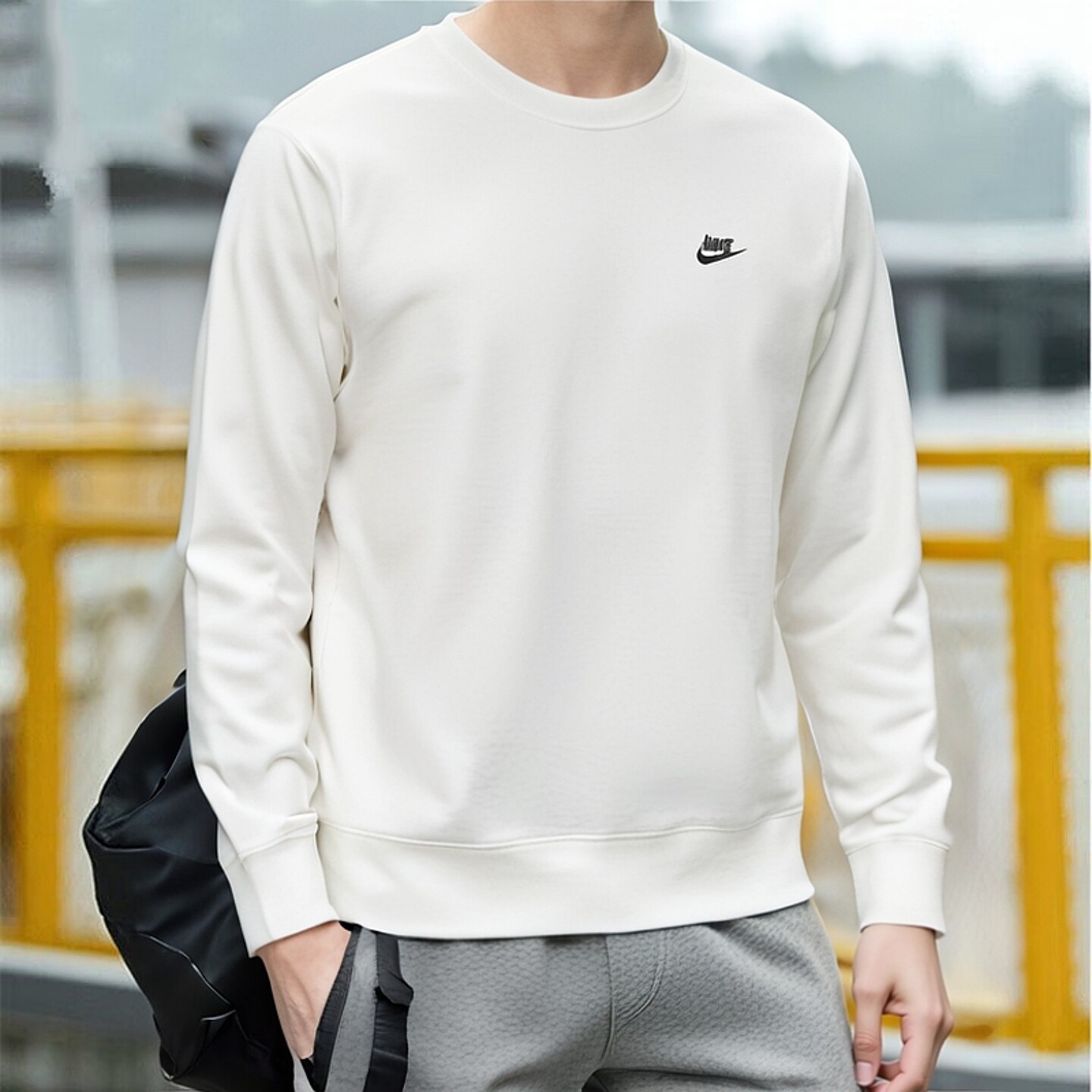 Nike耐克白色卫衣针织圆