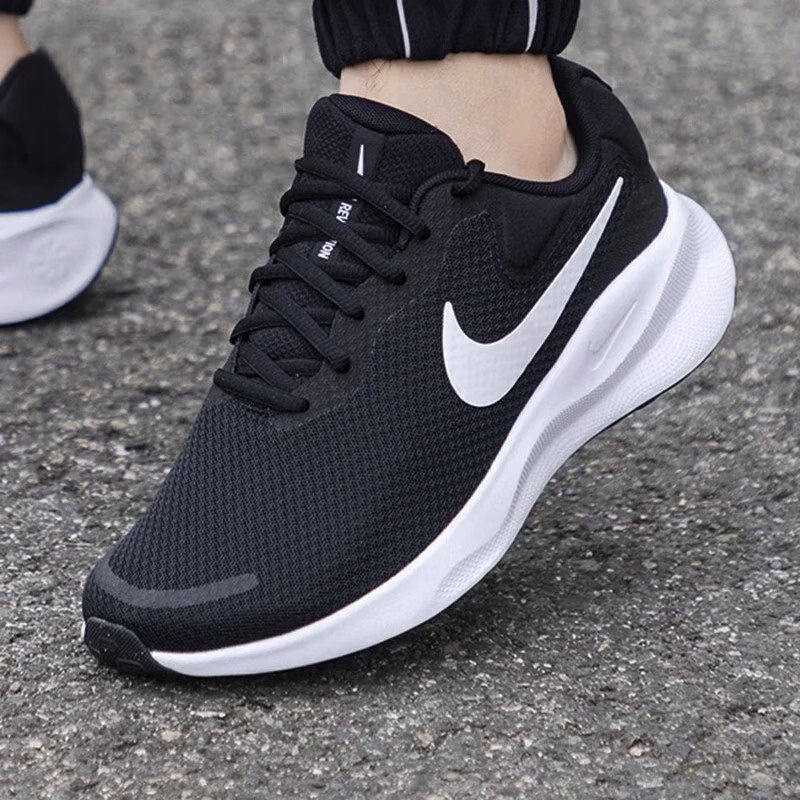 Nike耐克跑鞋男鞋新款减