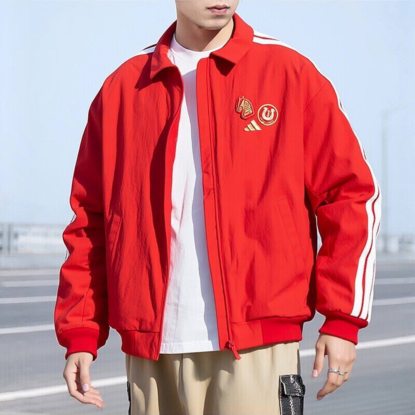阿迪达斯红色棒球服男外套春季新年款防风篮球宽松梭织美式夹克