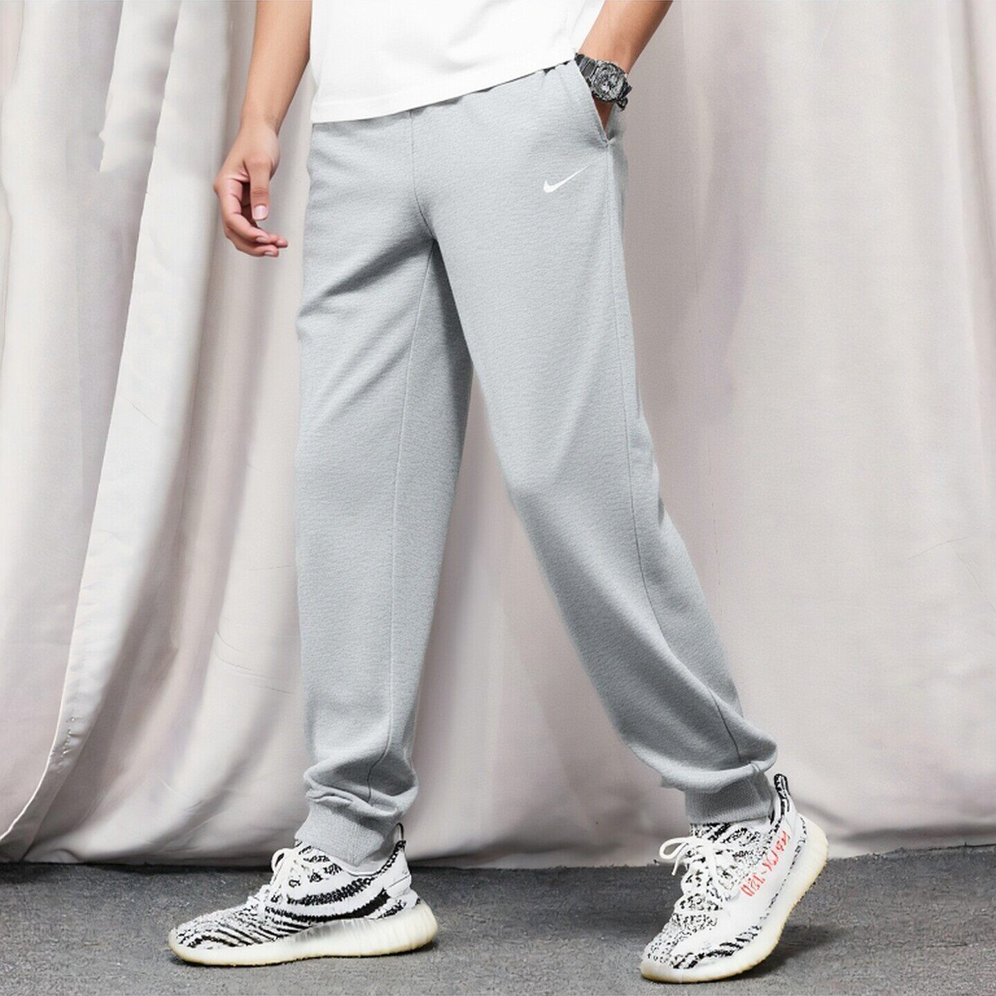 Nike耐克裤子小标刺绣运