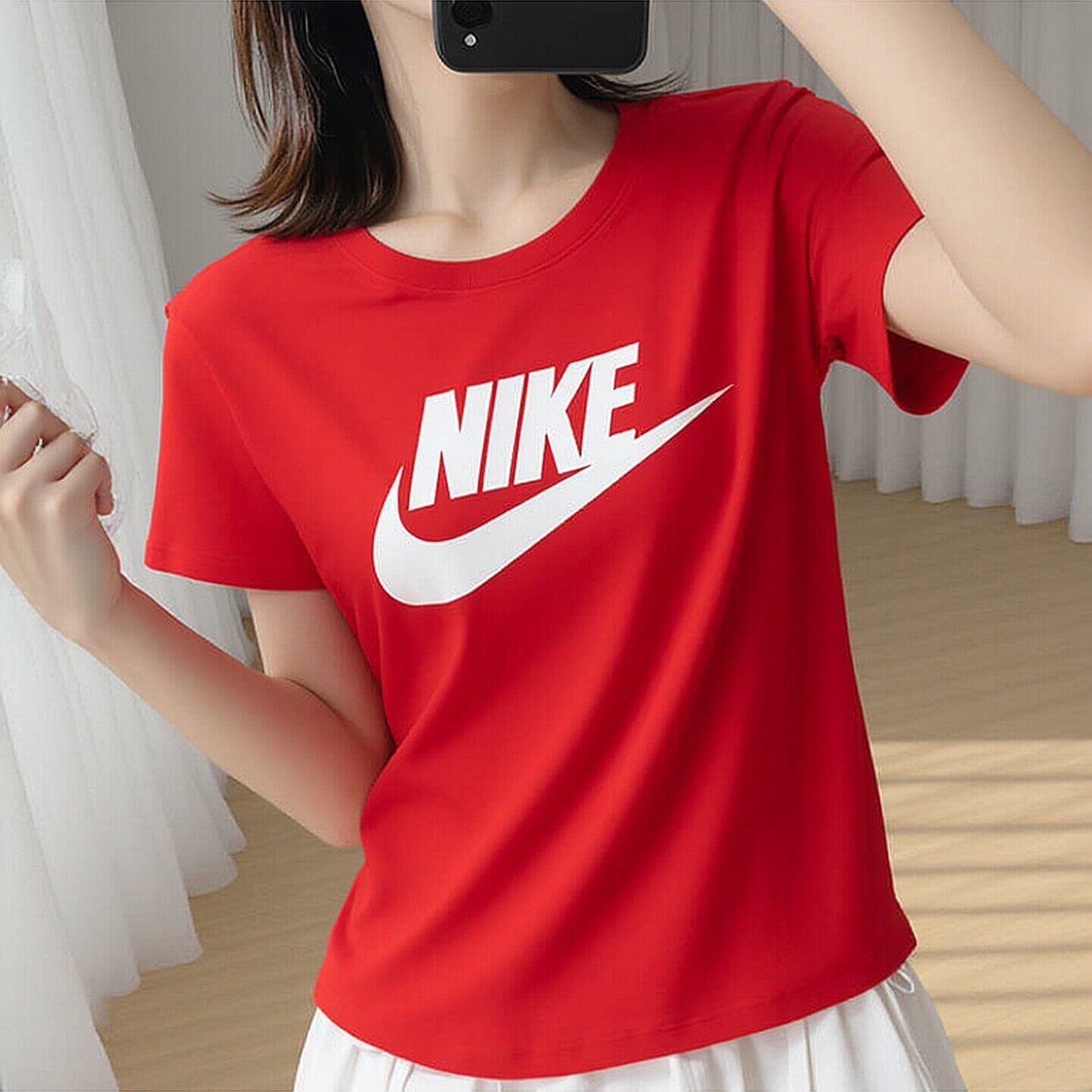 Nike耐克大标印花短袖女