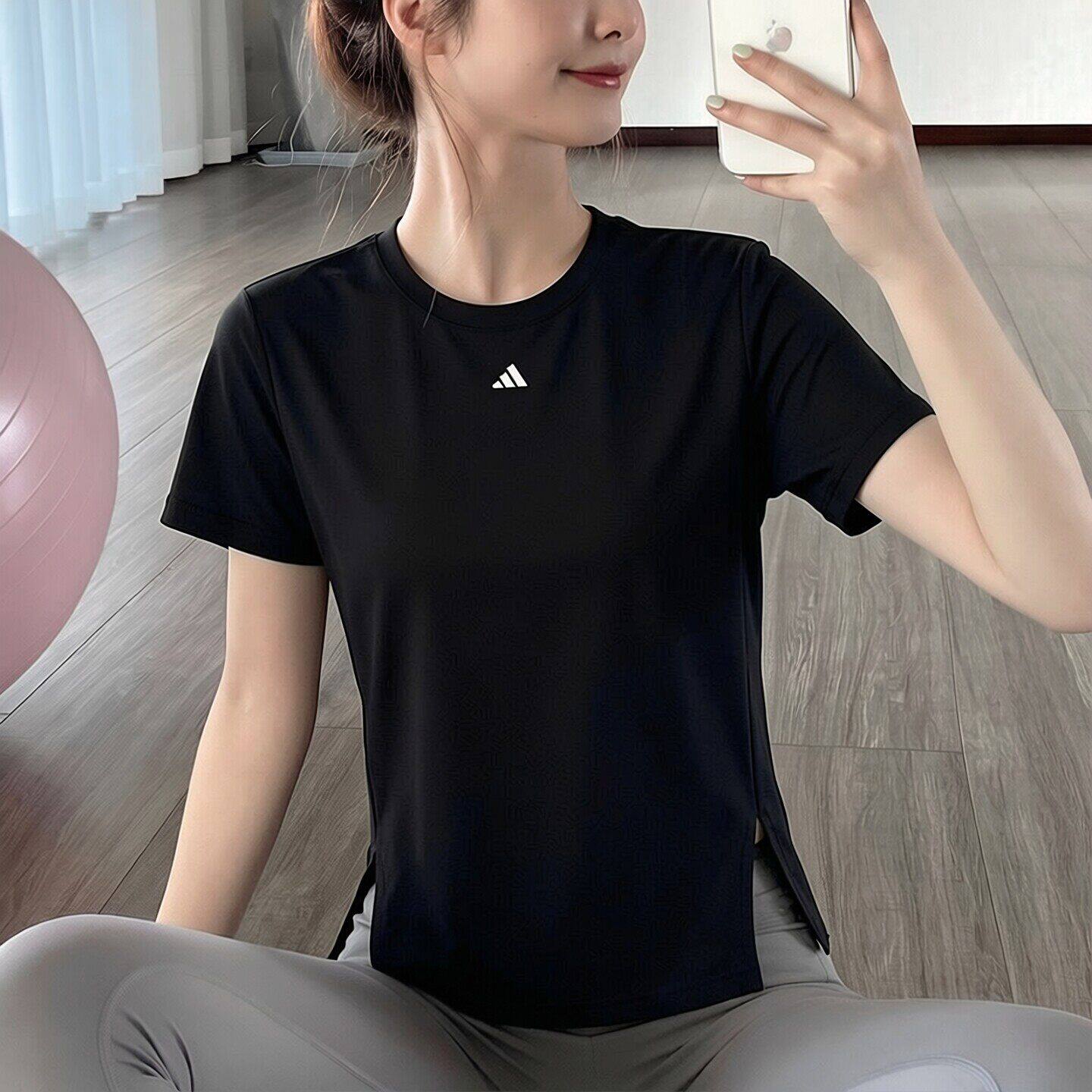 阿迪达斯纯色短袖女t恤夏