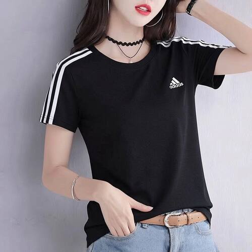 阿迪达斯短袖女装2026夏