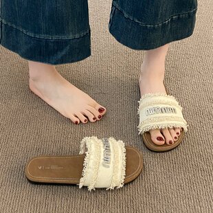 網紅爆款 女夏外穿2025新款 配裙子絕美法式 水鉆海邊沙 軟平底涼拖鞋