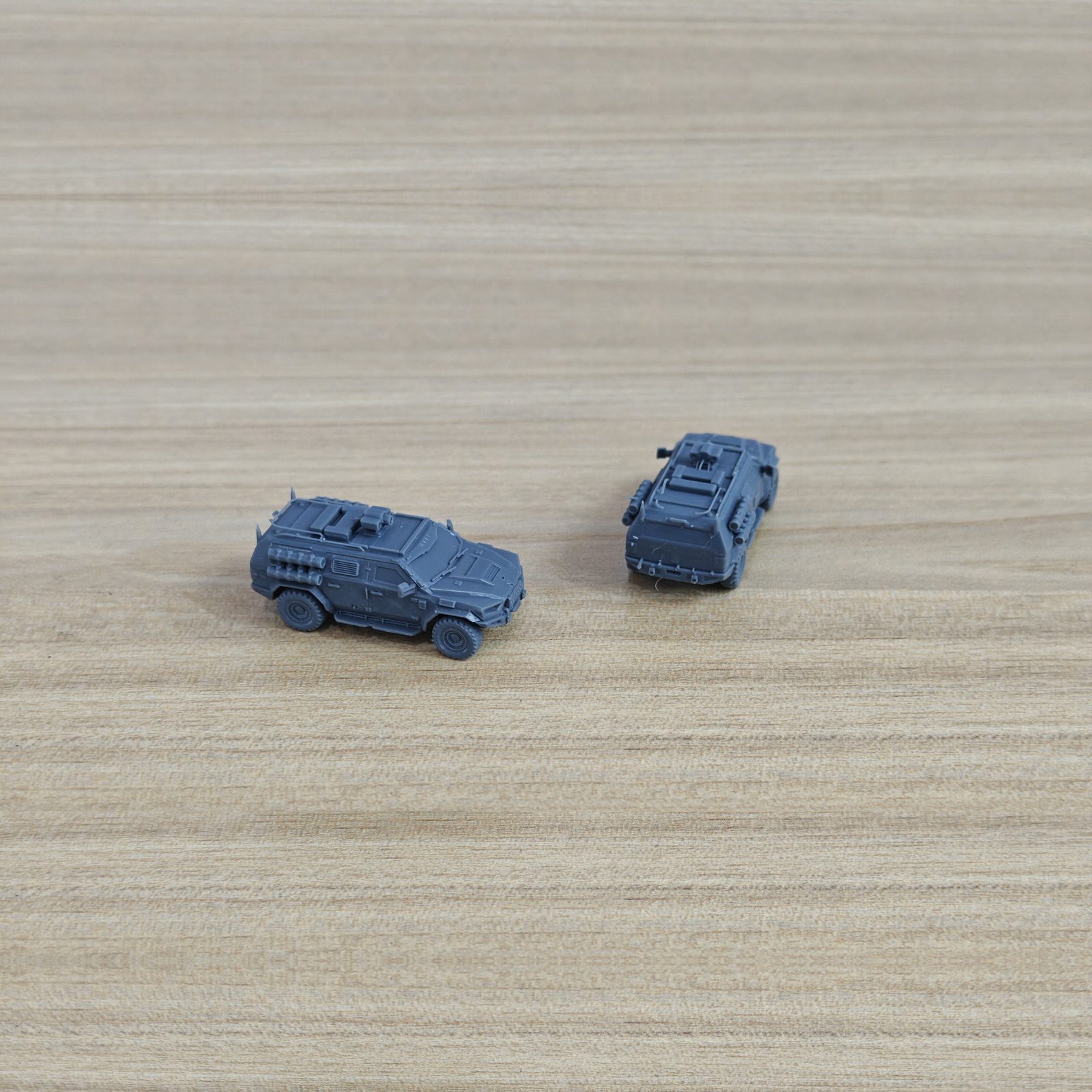 MRY-SFW LYTA1511 未来特种执勤车 夜战突击车（红外型）  2pcs