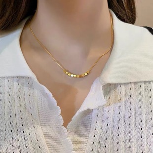 2026八方来财小方糖项链小众碎金子蛇骨链高级感锁骨链女钛钢不掉