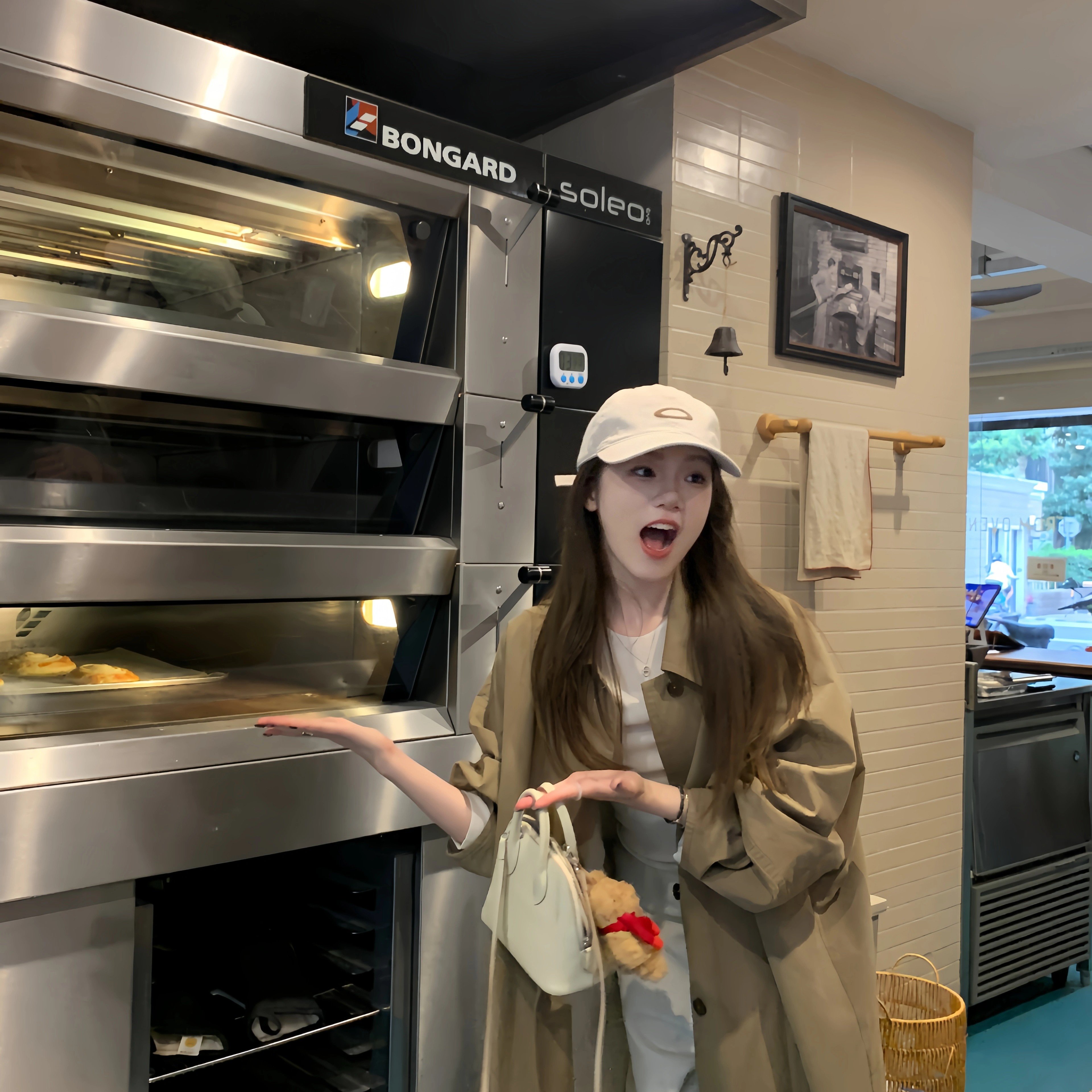 chooouan_品质感 简单耐看 亚麻纸感衬衫领极简廓形连袖长款风衣