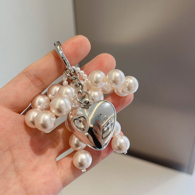 韩版高级感玻璃珍珠蝴蝶结手机链设计师款百搭爱心包挂钥匙扣挂件