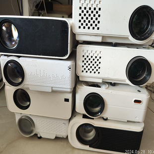 轰天炮 led 二手投影仪家用迷你 便携式高清版 安卓版 手机投影