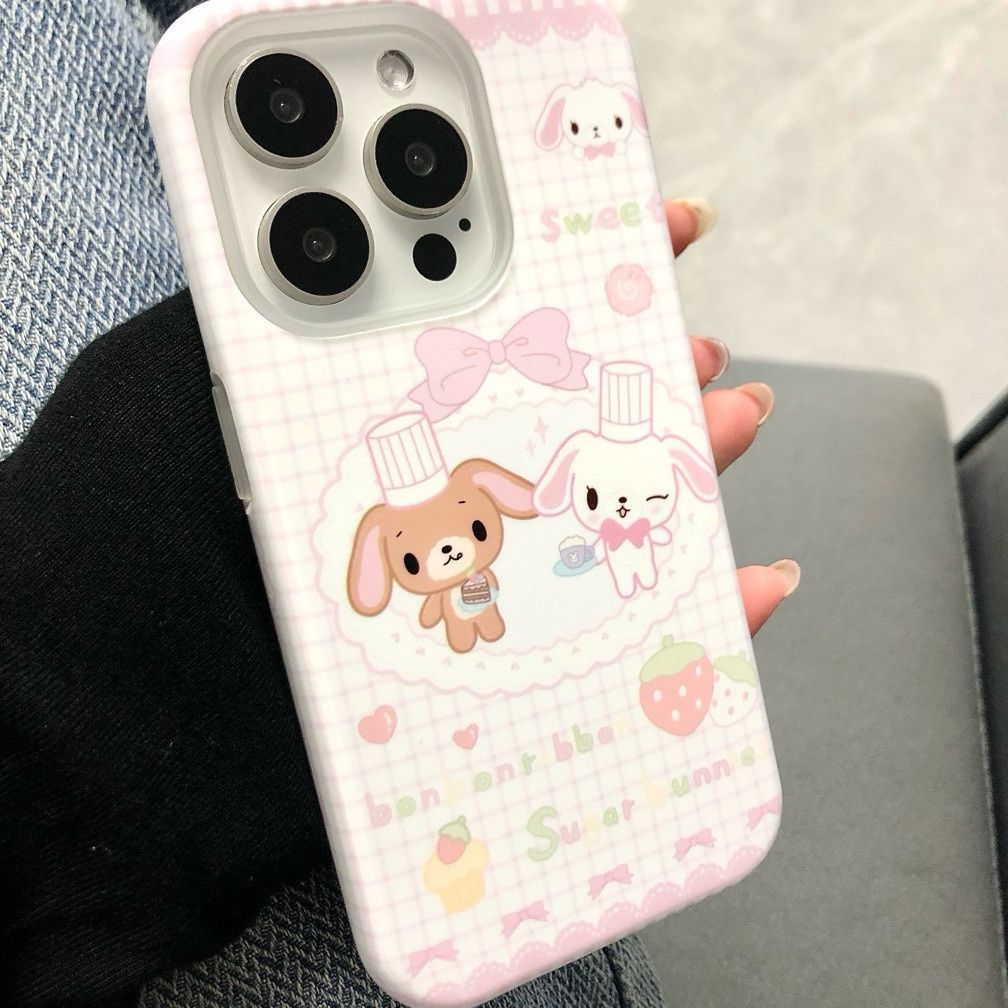 原创个性卡通可爱格子甜点兔子高级感适用与iPhone14苹果15promax菲林手机壳全包硬壳13mini小众16二合一磨砂