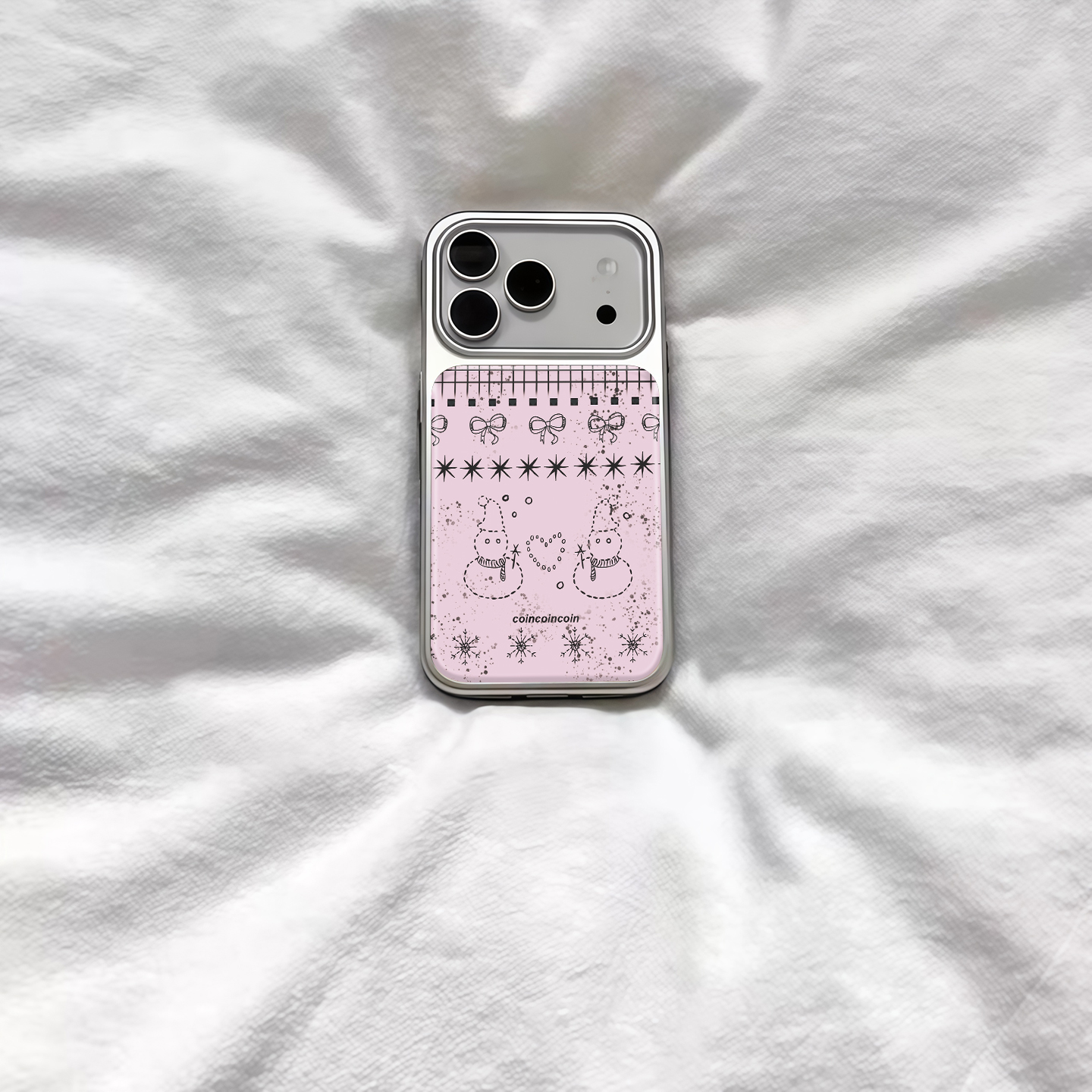 ins冬日粉粉圣诞雪人电镀银磁吸适用苹果iPhone17promax手机壳1615pro小米1415Pro华为mate60p70三星S23防摔