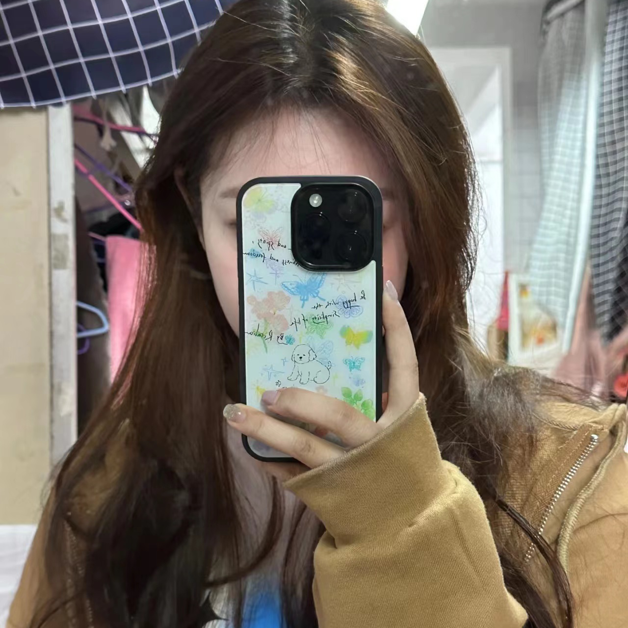 原创蝴蝶狗狗涂鸦绘画亚克力黑边适用苹果iPhone16promax手机壳15pro小米14Pro保护套华为mate防摔三星S23