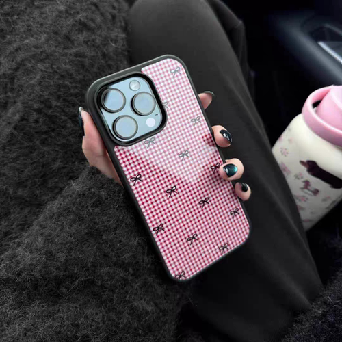 粉格子蝴蝶结原创亚克力黑边磁吸适用苹果iPhone16promax手机壳131512pro小米14Pro华为mate60p70三星S23防摔