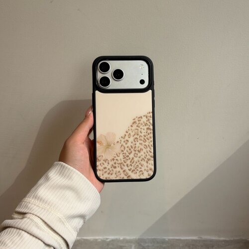 ins风豹纹小花适用iPhone17/16promax神甲手机壳简约15高级防摔14小众13个性12黑框手机套创意ins苹果保护壳