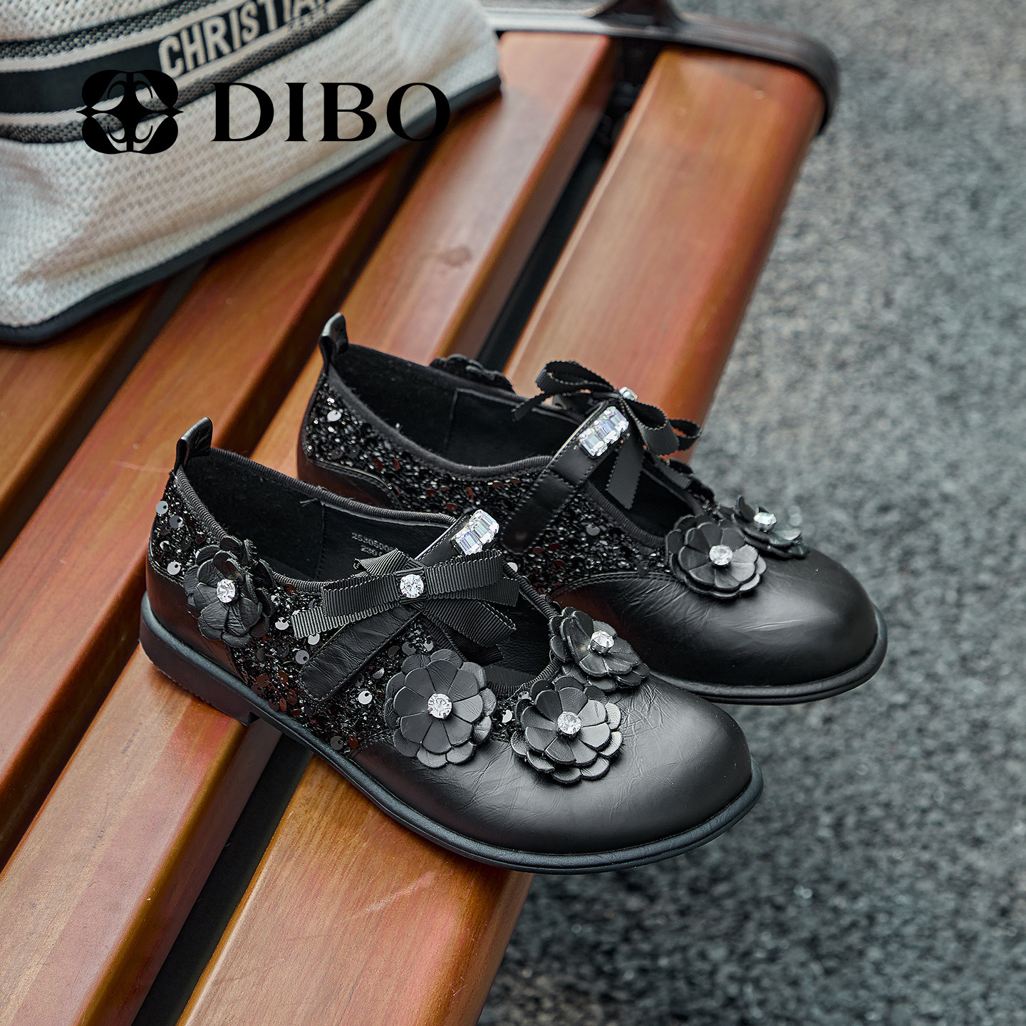 DIBO碲铂商场同款平底浅口单鞋女2025秋季钻饰百搭真皮休闲鞋女,女鞋,浅口单鞋,淘宝优惠券,粉丝福利购,淘宝优惠卷