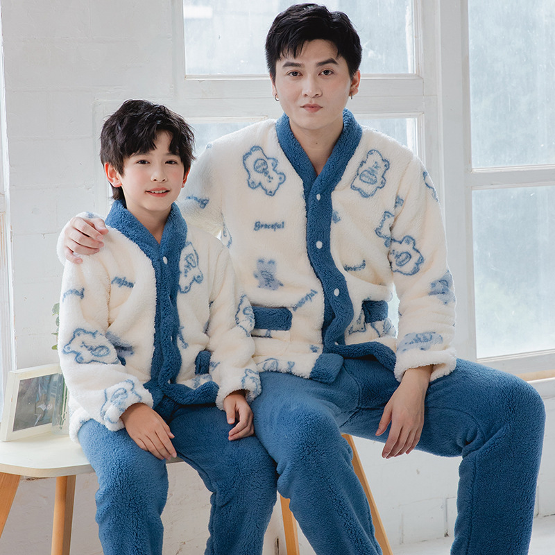 卡通法兰绒秋冬季开衫亲子套装