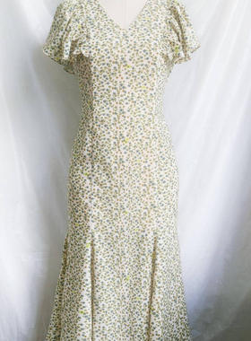 2391视频教程丹丹纸样服装1：1裁剪图纸打版DIY鱼尾连衣裙V领