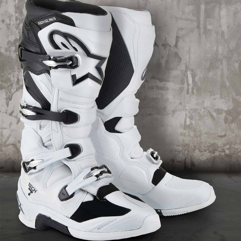 26款a星越野摩托车靴子T7灵活拉力骑行靴防水赛车靴防摔鞋子tech7