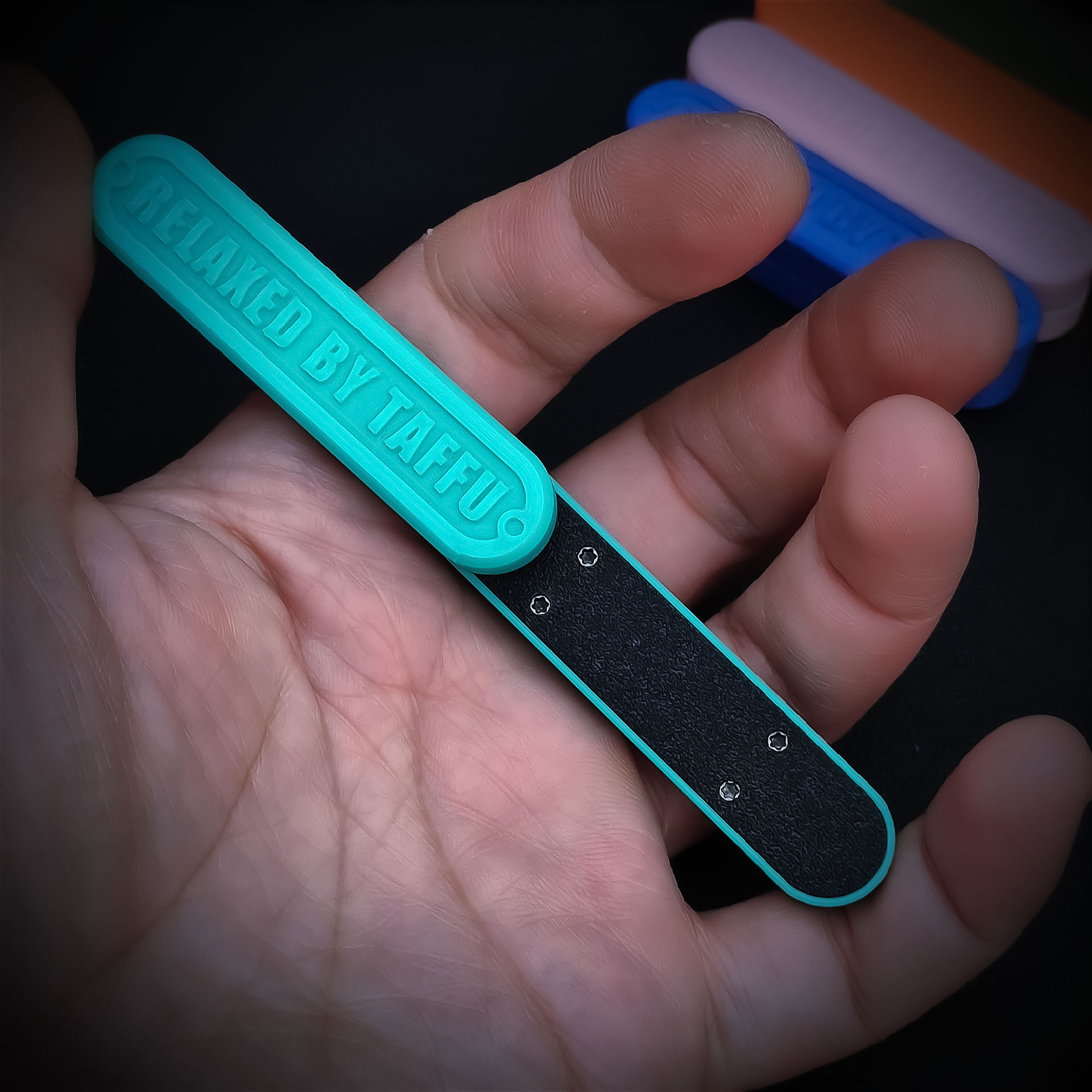 Taffu原创edc推棍减压神器七段充能棒随身条啪啪牌3D打印解压玩具
