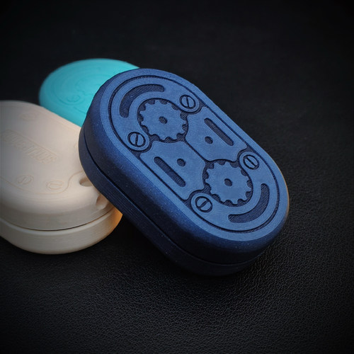 Taffu原创新款擎动机械推牌edc