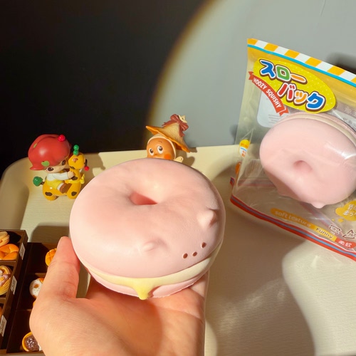 木吉小熊贝果慢回弹解压发泄捏捏乐仿真食物食玩创意可爱squishy