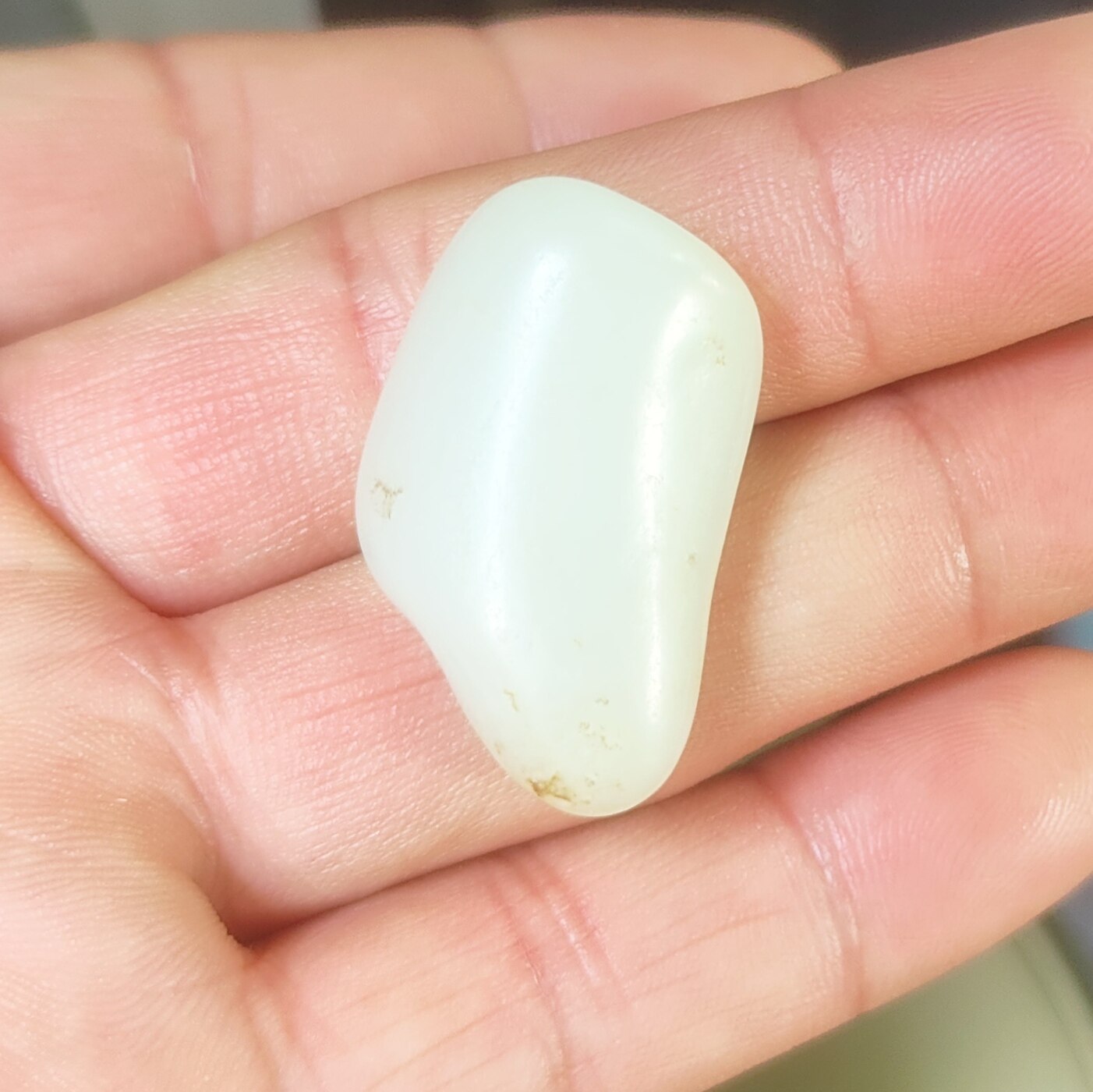 玉龙喀什河保真玉天然正宗新疆狭义和田玉貔貅兔鼠等生肖作料挂件