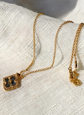 青岛饰品 OG Loc  真空镀金 天然黑贝镶嵌 项链全长40㎝左右