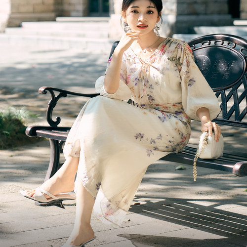 【大柒】小个子杏色印花V 领绑带连衣裙夏日舒适飘逸收腰长裙0484