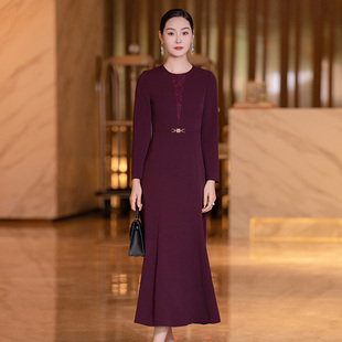 气质蕾丝拼接修身 酒红色喜婆婆婚宴装 时尚 新款 鱼尾裙 连衣裙女秋季
