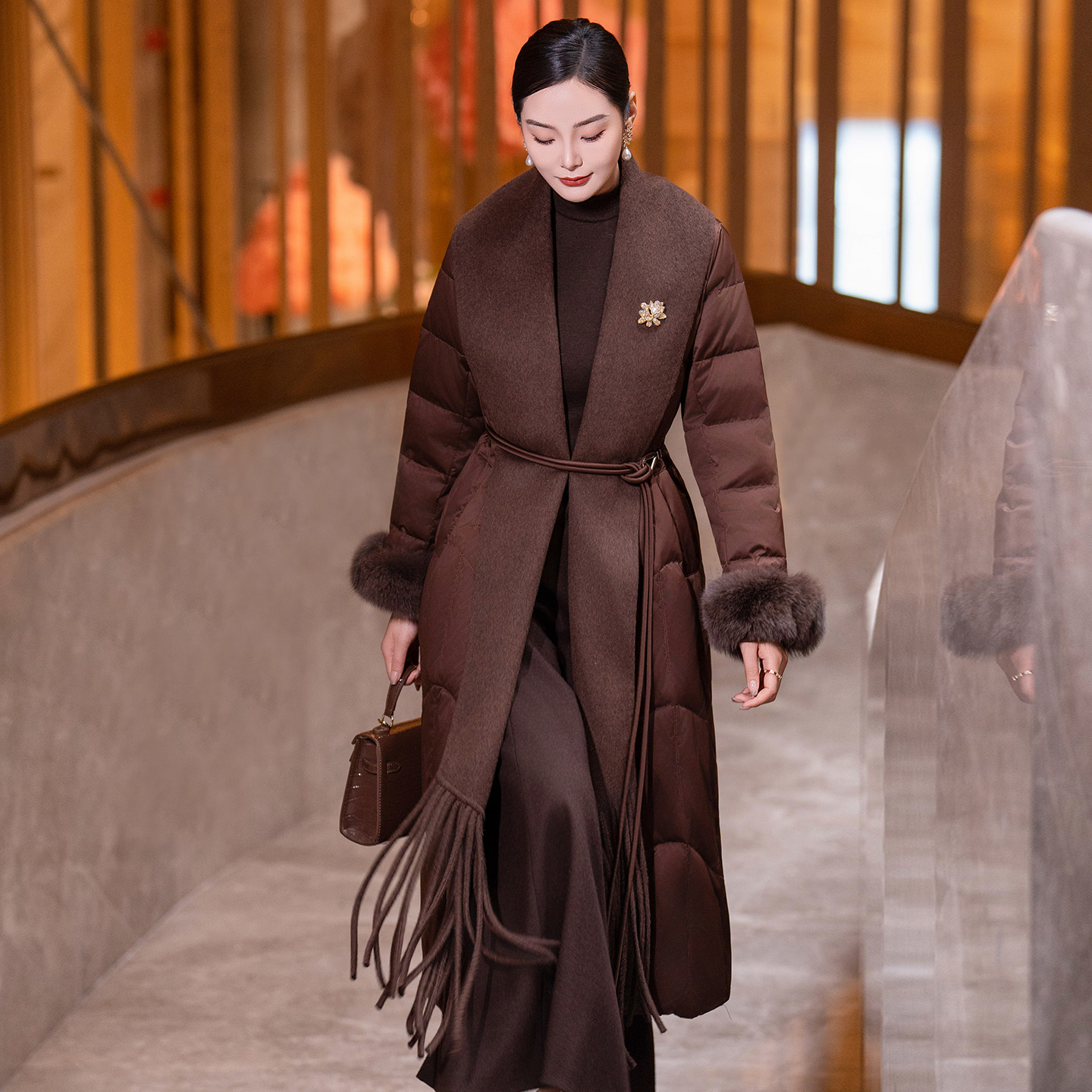 咖色羽绒服女冬季新款气质高级感