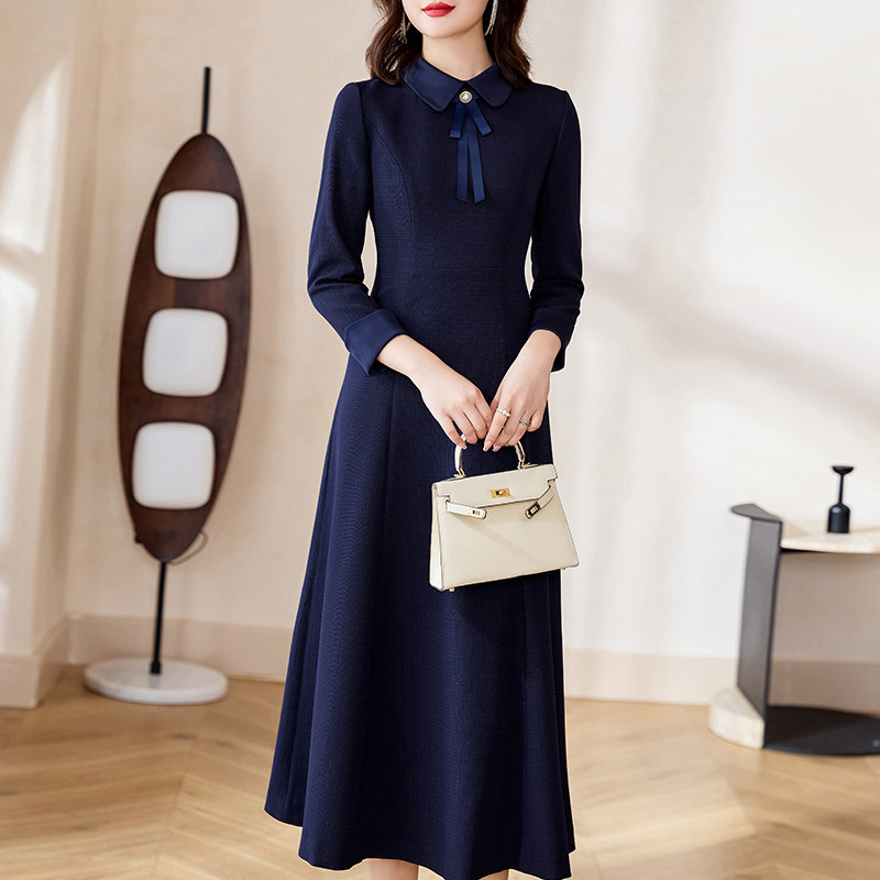 首尚格释时尚气质小香风a字裙