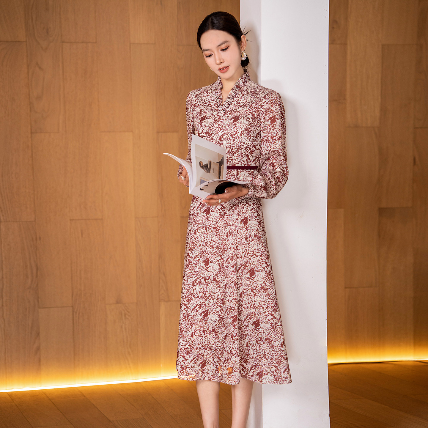 首尚格释洋气连衣裙女2026秋季新款时尚气质高档喜婆婆婚宴礼服裙