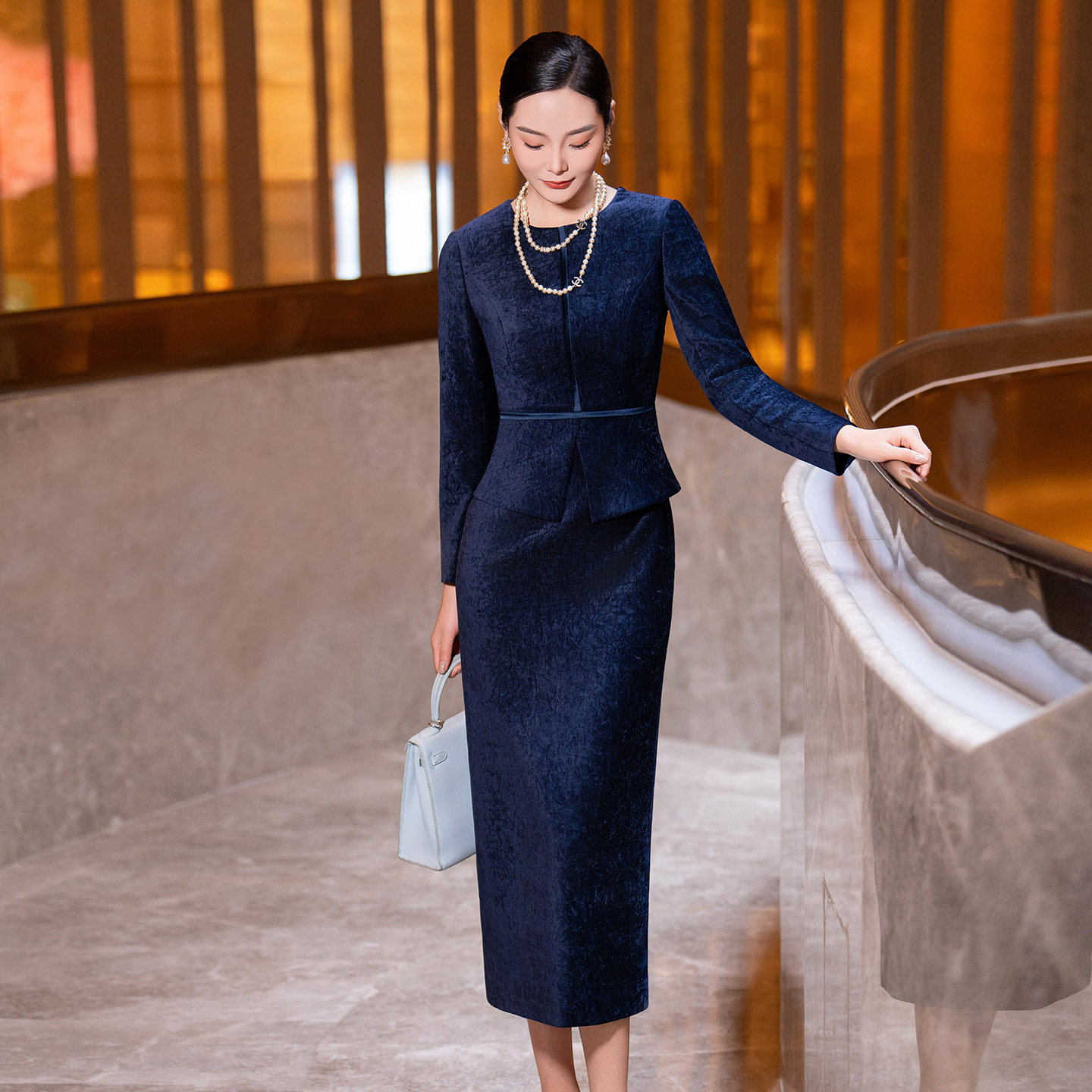 气质优雅直筒假两件连衣裙