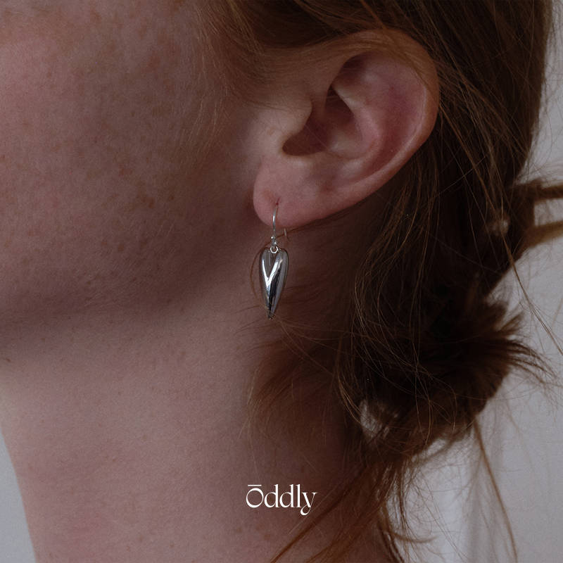 oddly 爱心耳环女新款镀白金气质耳坠高级感个性小众原创设计耳饰