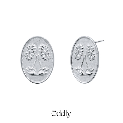 oddly “STITCHES” 刺绣雏菊耳钉 纯银耳针浮雕原创设计小众耳饰