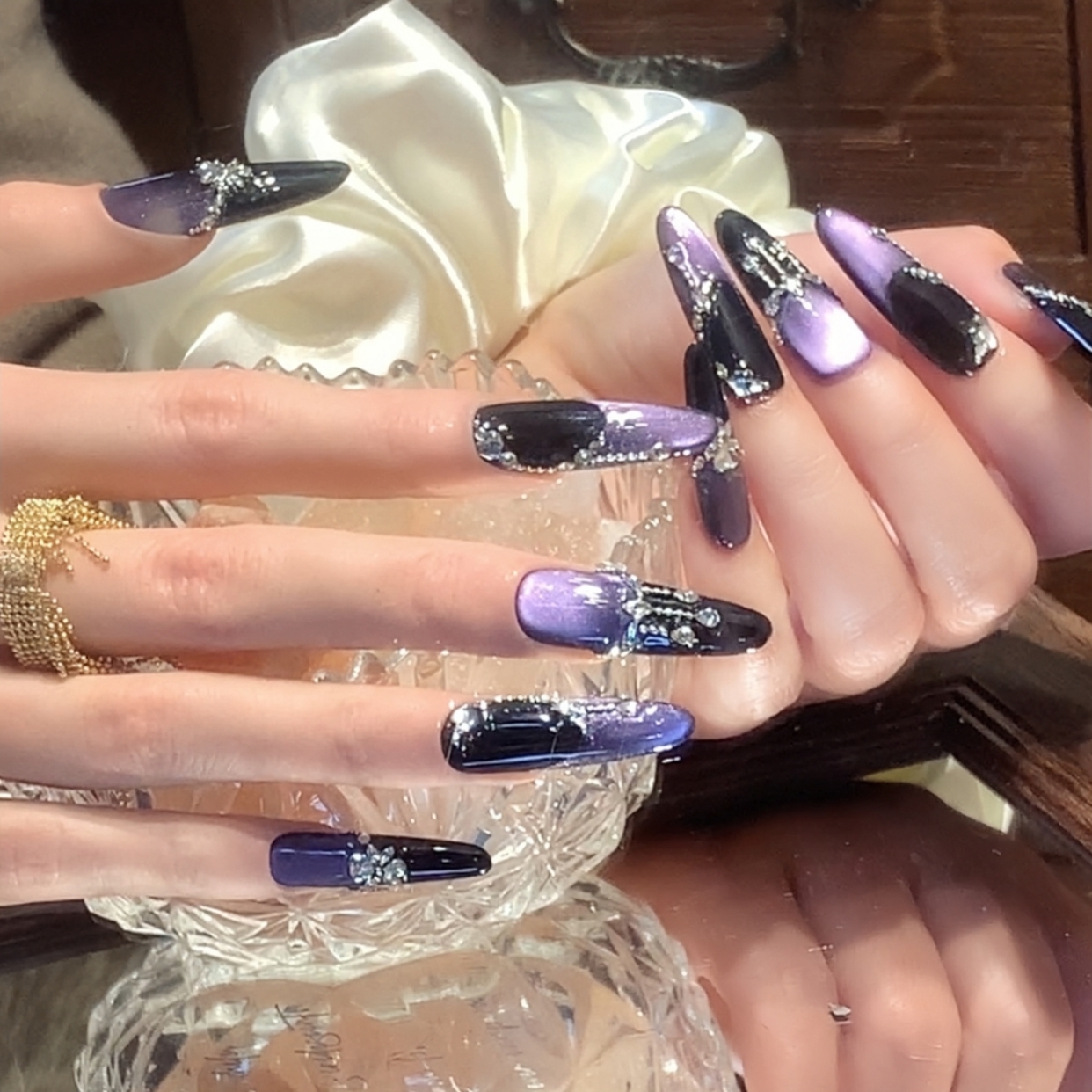 暗黑甜酷紫色猫眼九紫离火美甲长款尖形满钻穿戴甲辣妹出街显白甲