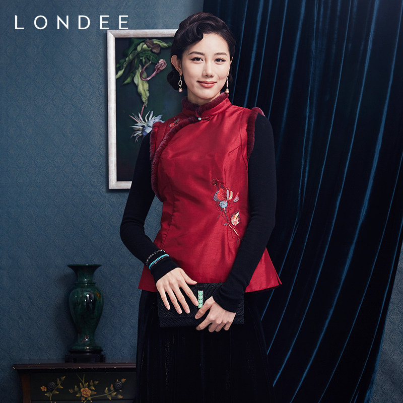 Londee/龙笛红色国风新年唐装马夹新中式过年马甲兔毛背心2T27399