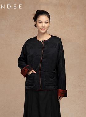 Londee/龙笛高级感复古黑红双面穿外套新中式秋冬厚上衣女4T25170