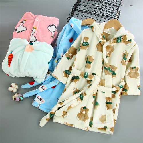 冬季儿童中长款法兰绒浴袍