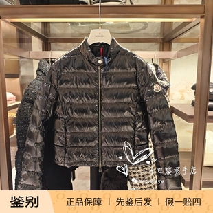 巴黎小王子MONCLER盟可睐26春夏女士短款连帽亮面羽绒服PAPILLON