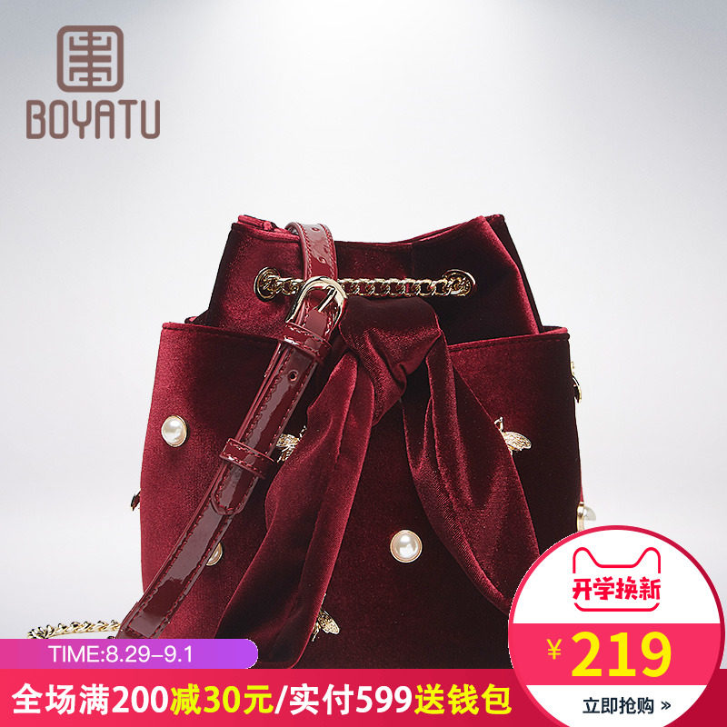 柏雅图2018新款丝绒女包天鹅绒水桶包蝴蝶结百搭单肩斜挎包小包包