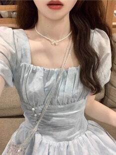 蓝色方领连衣裙女夏季法式小个子温柔气质女神范茶歇收腰仙女长裙