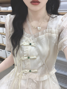 新中式国风杏色刺绣连衣裙女夏小个子泡泡袖气质甜美仙女初恋长裙