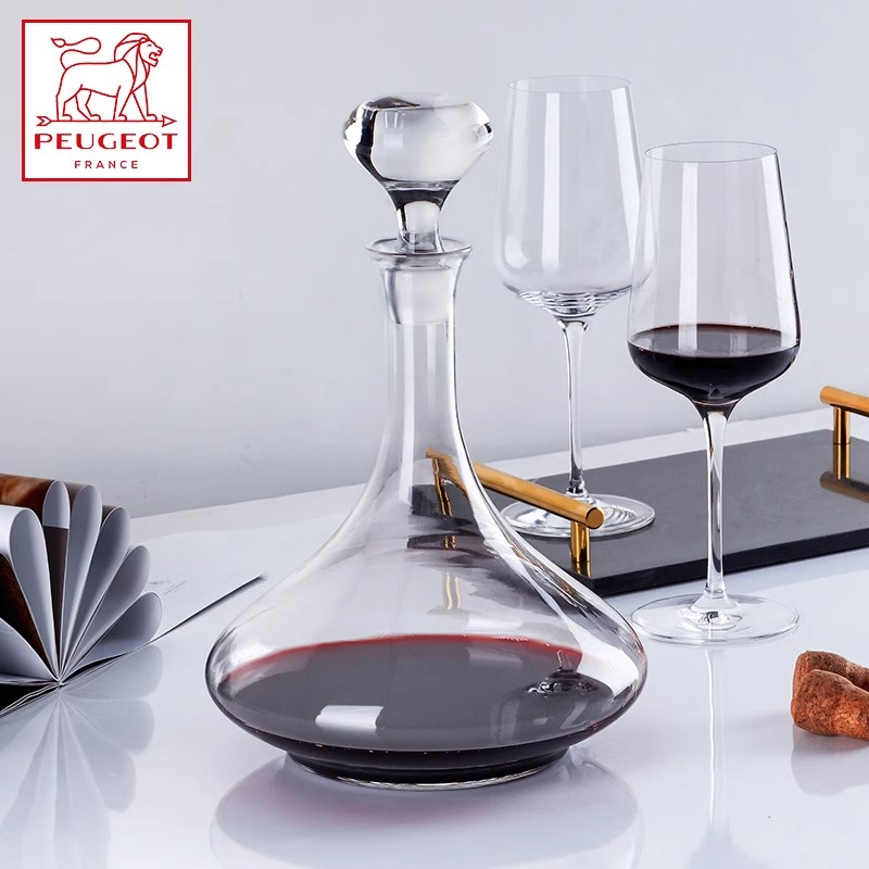 Peugeot水晶玻璃带盖醒酒器酒具