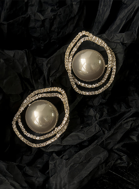 法式精致珍珠圆形耳钉复古气质镶钻镂空高级感圆脸显瘦耳环女耳饰