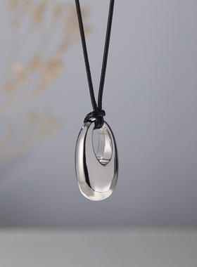 轻奢简约平安扣长款毛衣链百搭