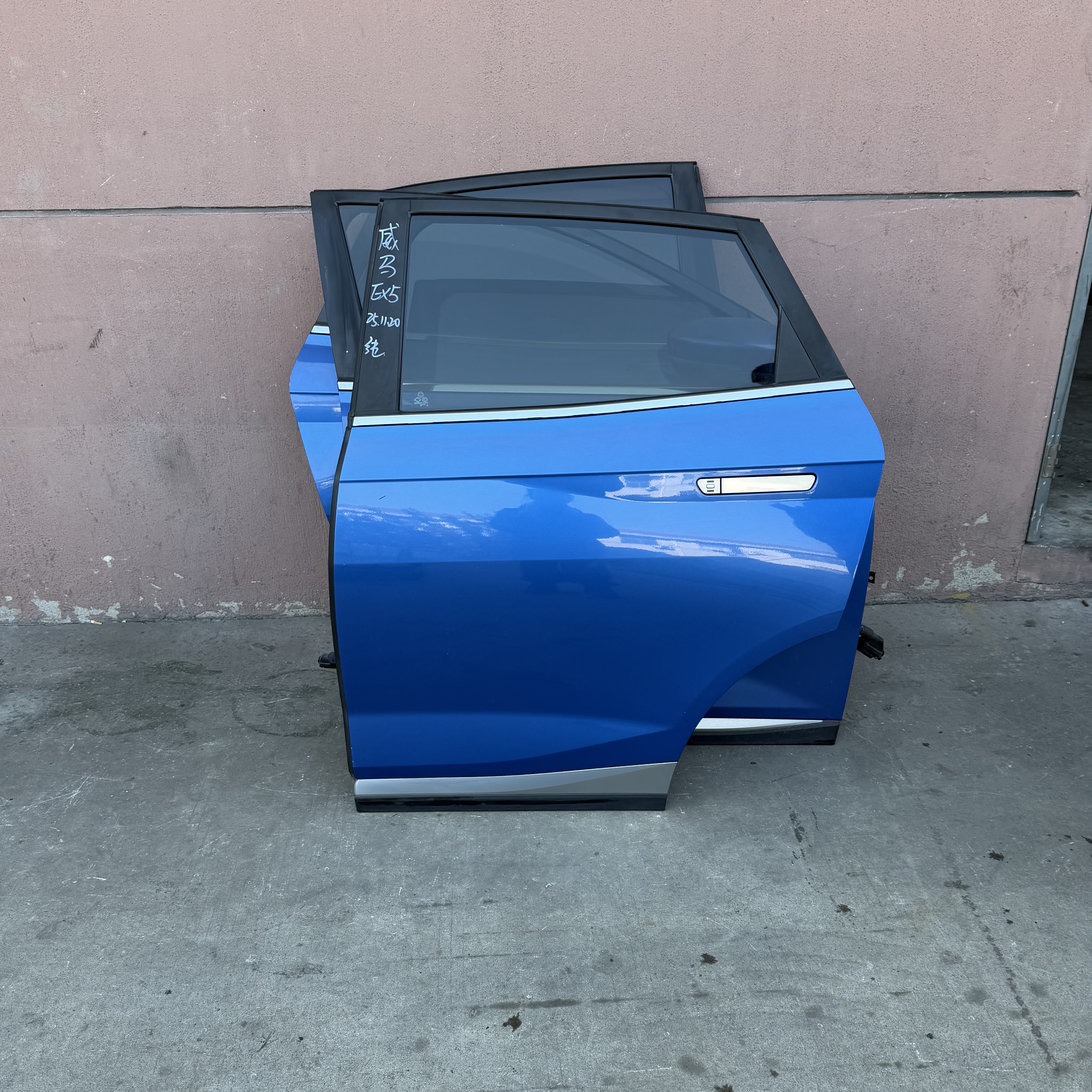 汽车拆车件威马EX5车门总成原车漆成色如图原装配件带铰链拉手